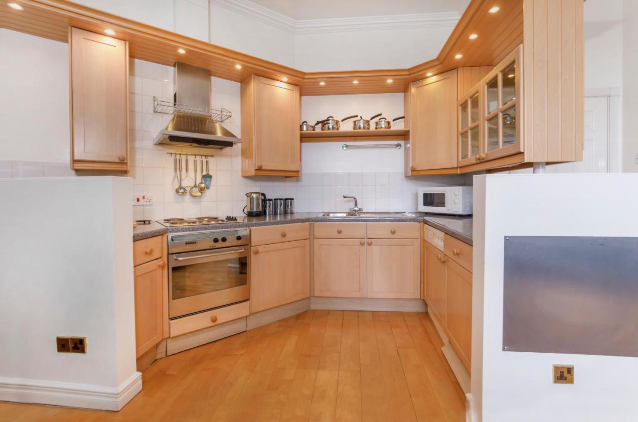Shambles Suites In The Centre Of York, Sleeps 16 Esterno foto